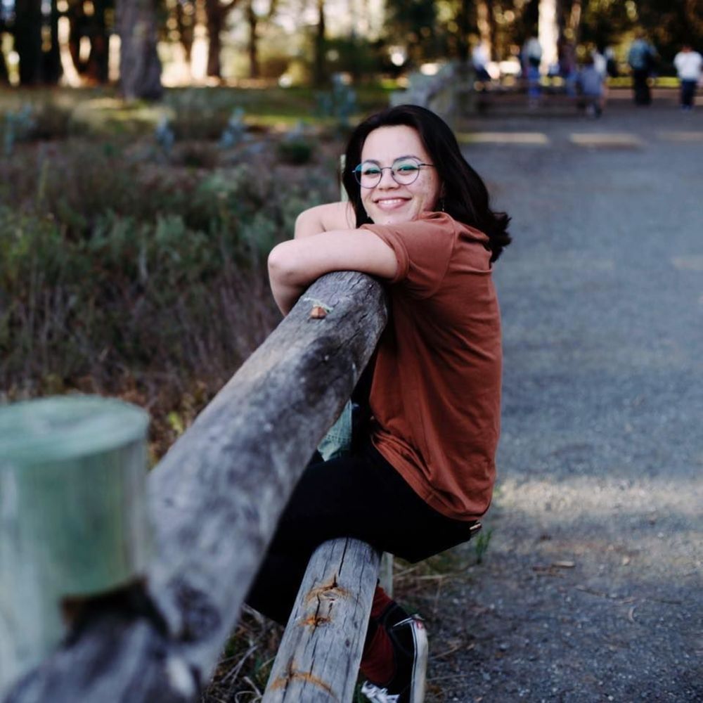 Meet your Posher, Nayl